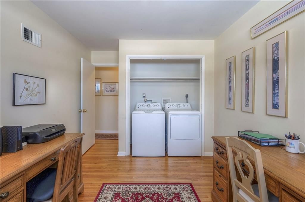 6308 Milhaven Drive — photo 31