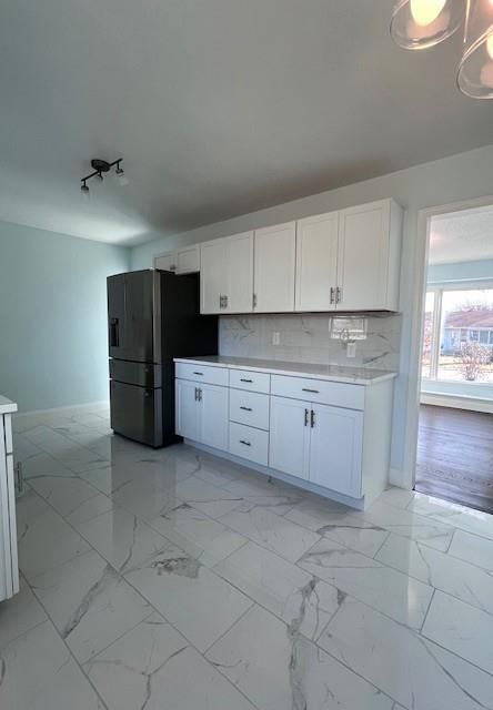 504 E Brier Drive — photo 12