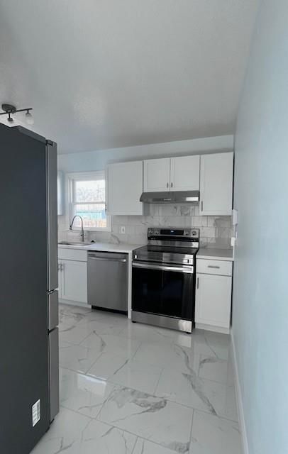 504 E Brier Drive — photo 8