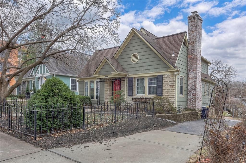 6848 Oak Terrace — photo 2