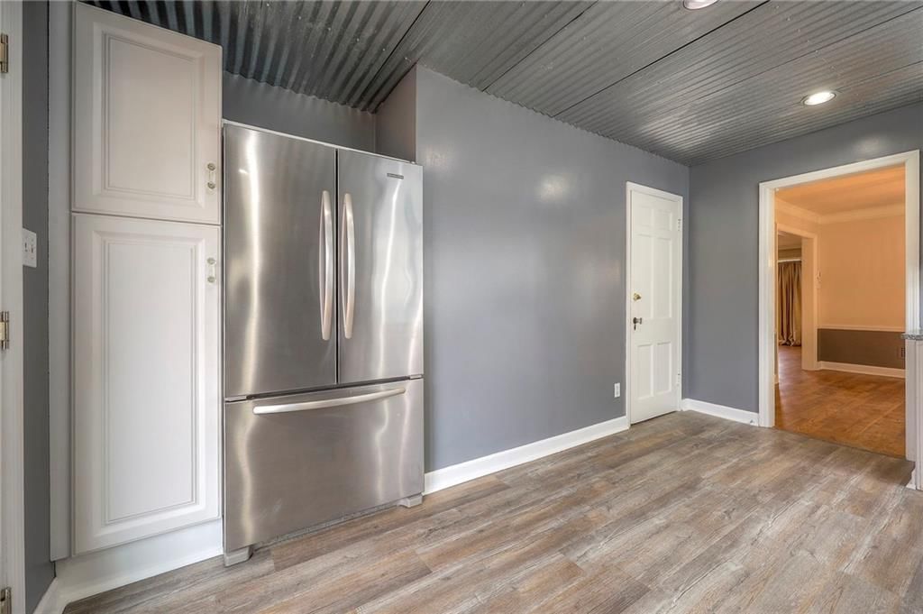 6848 Oak Terrace — photo 17