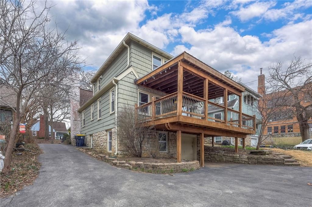 6848 Oak Terrace — photo 32
