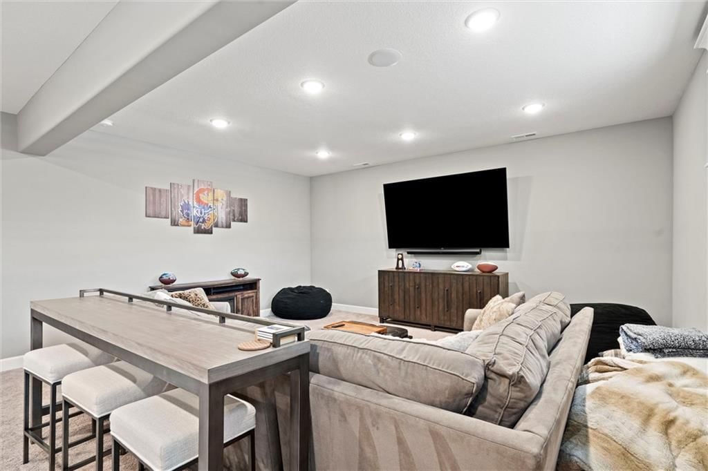 5508 Bowersock Drive — photo 36