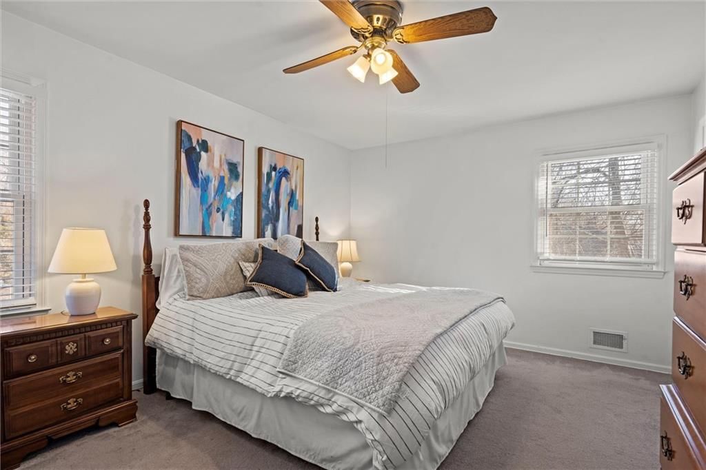 2312 W 105 Street — photo 14