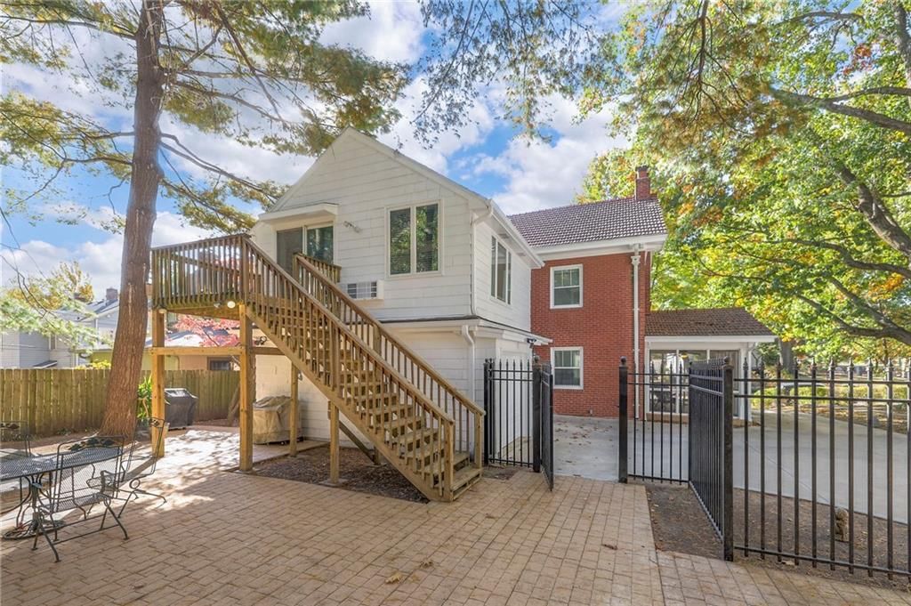 302 W 66 Terrace — photo 27
