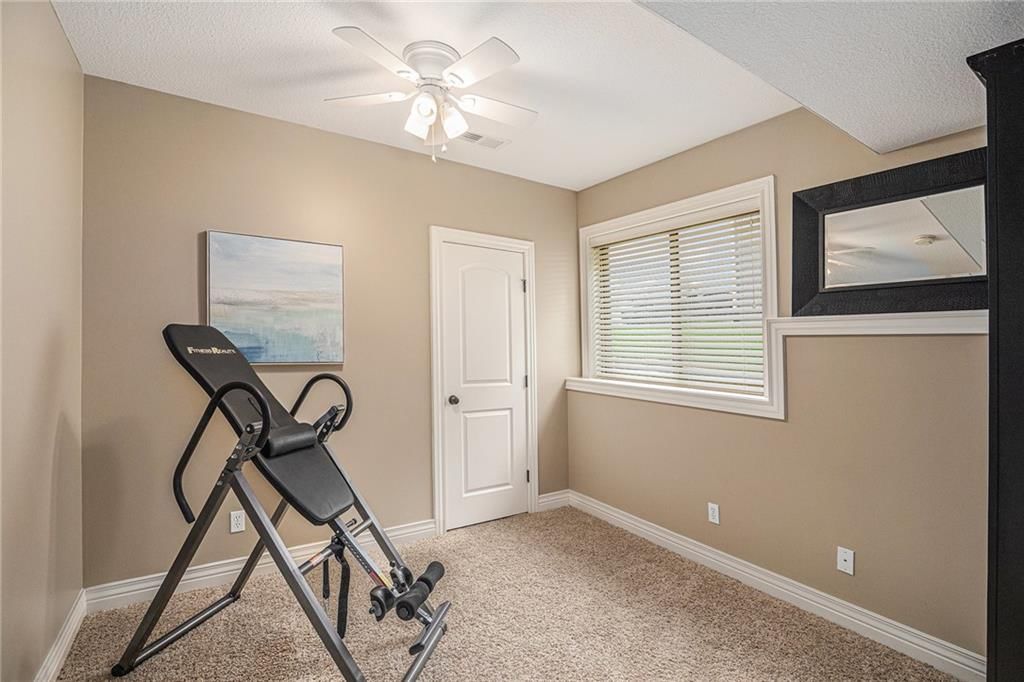 2821 NE Marywood Lane — photo 29