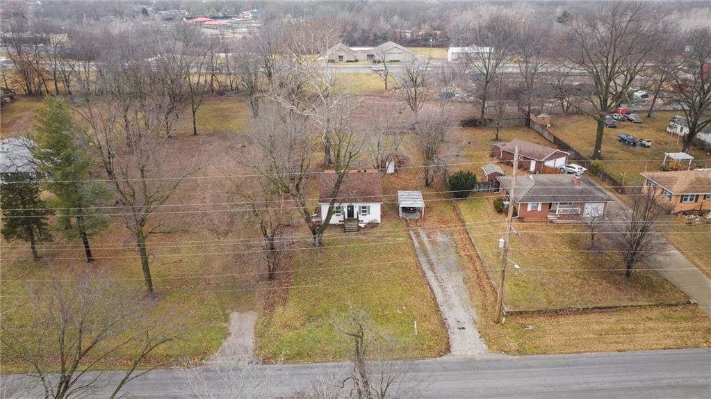 2036 James Downey Road — photo 2