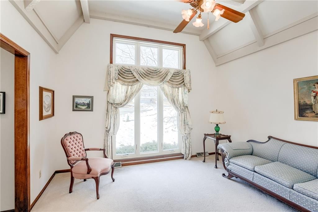6764 N Park Avenue — photo 10