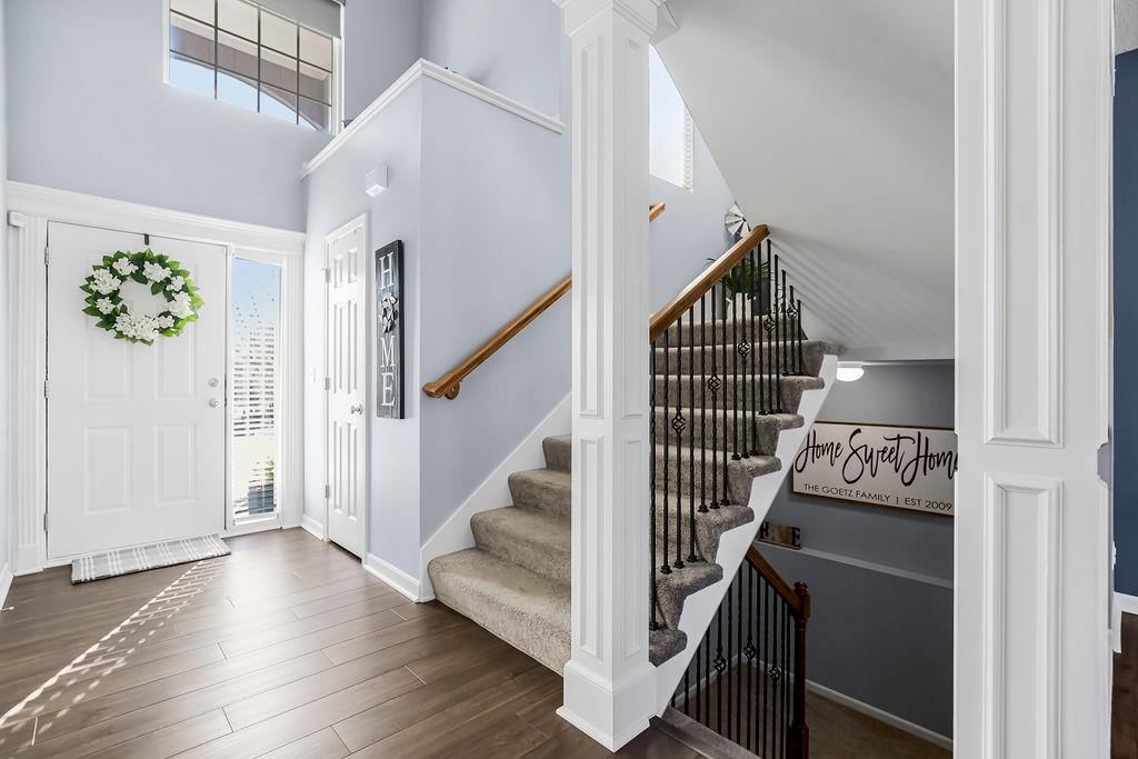 634 E Skylark Street — photo 3