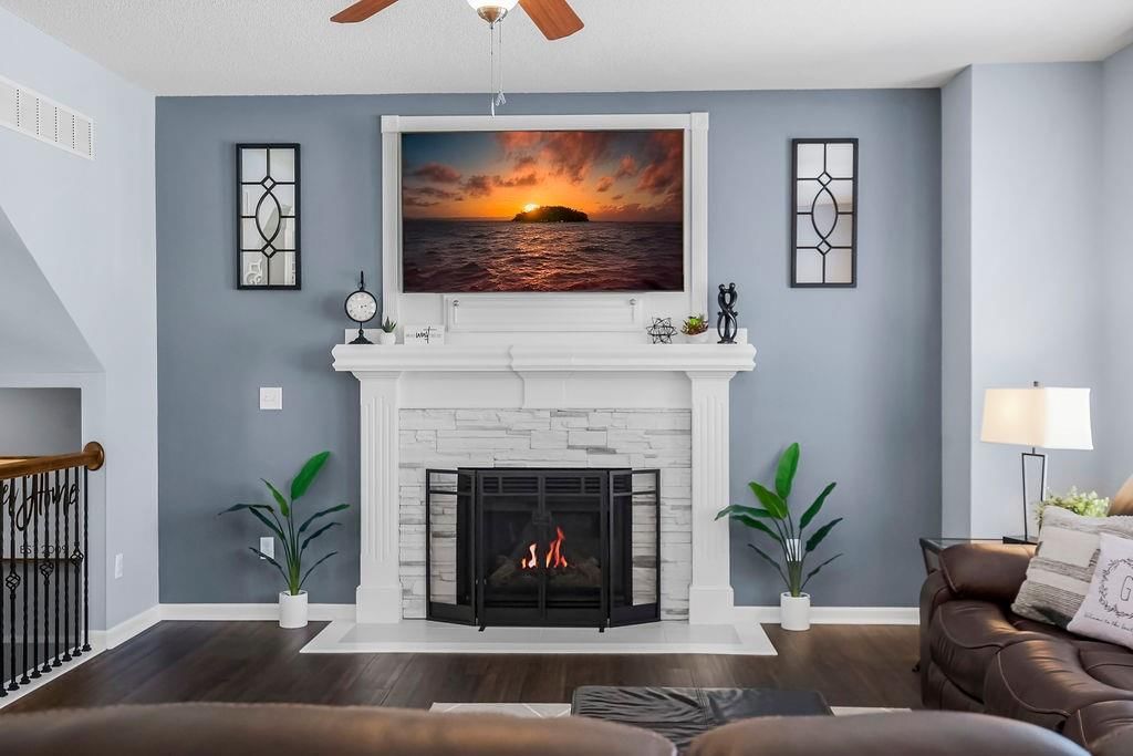 634 E Skylark Street — photo 8