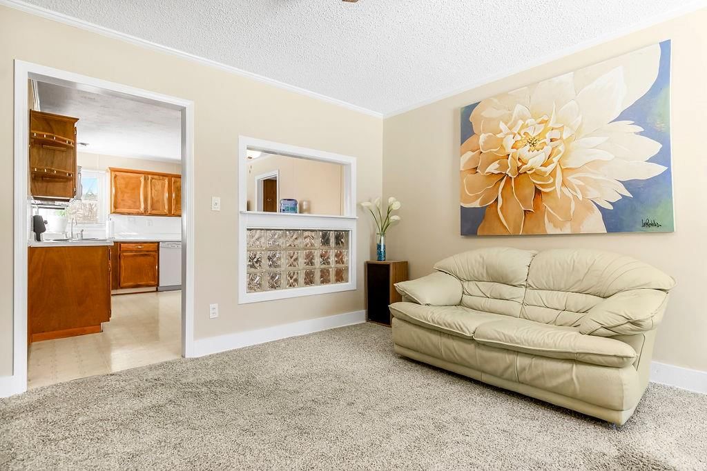 8144 Hemlock Street — photo 6