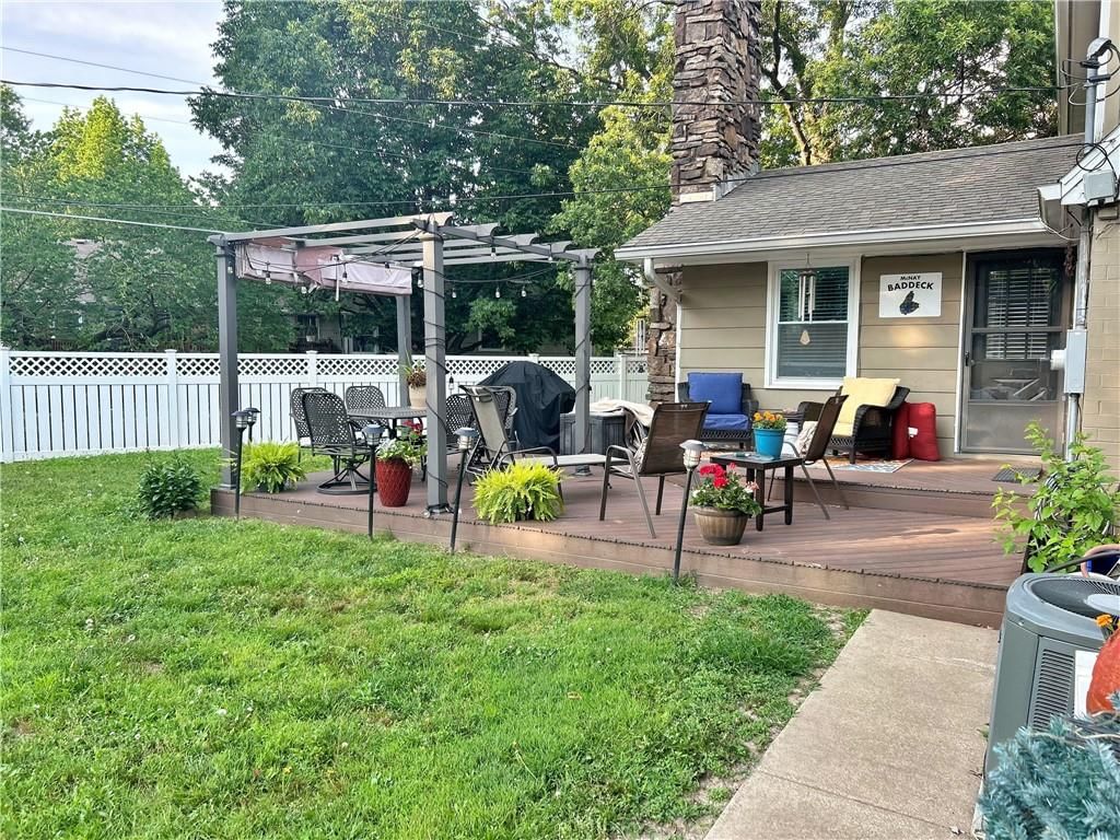 807 Twin Lakes Drive — photo 18