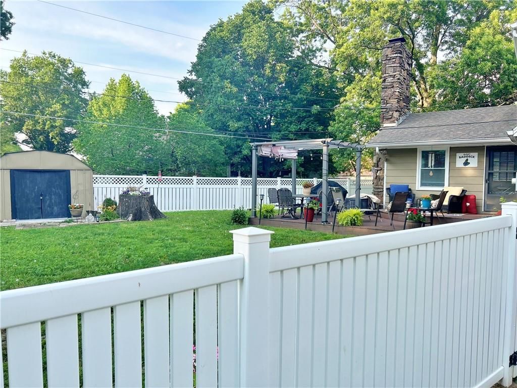 807 Twin Lakes Drive — photo 20