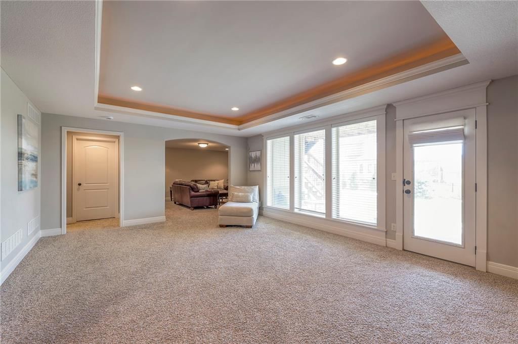 193 SW MacKenzie Drive — photo 47