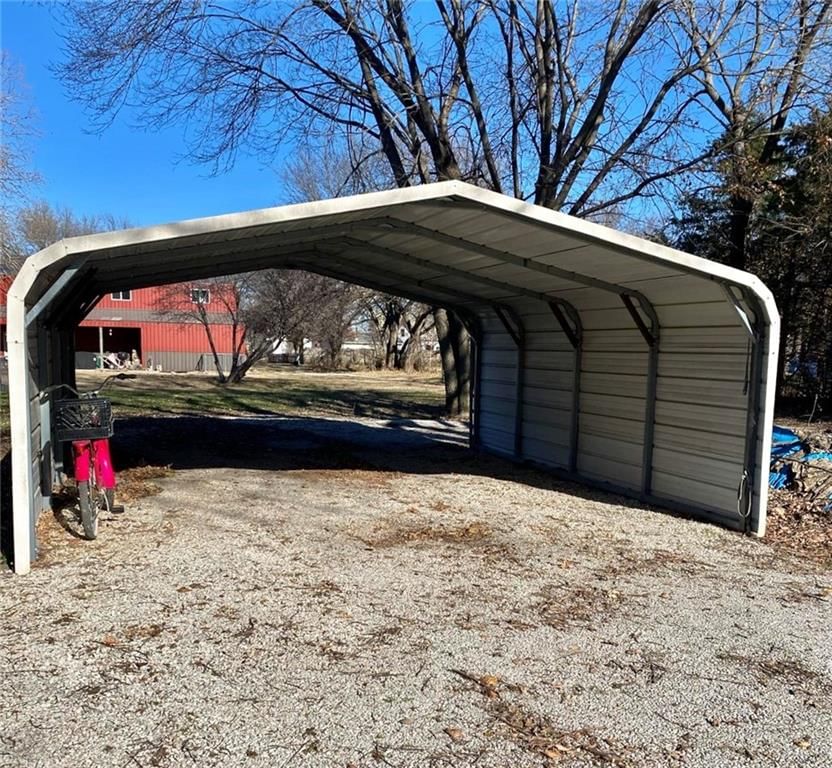 410 W 7th Street — photo 34