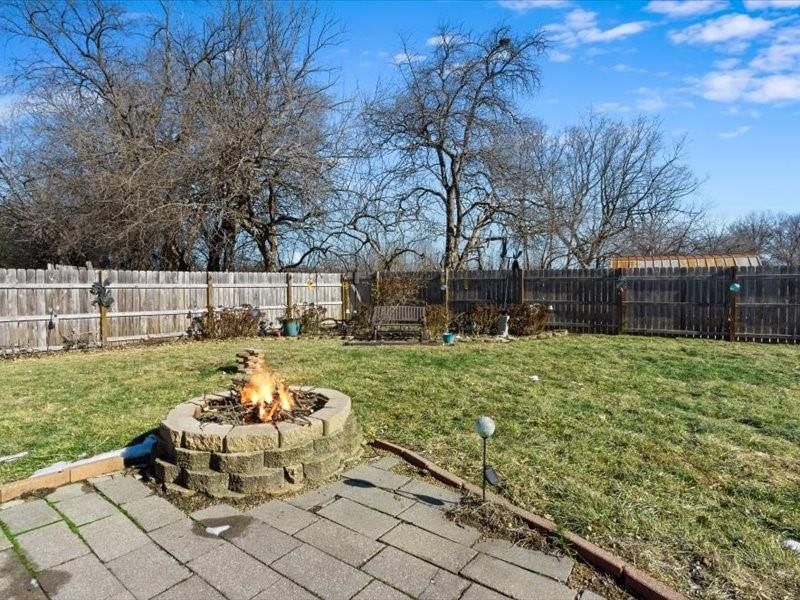 1401 Ada Street — photo 33