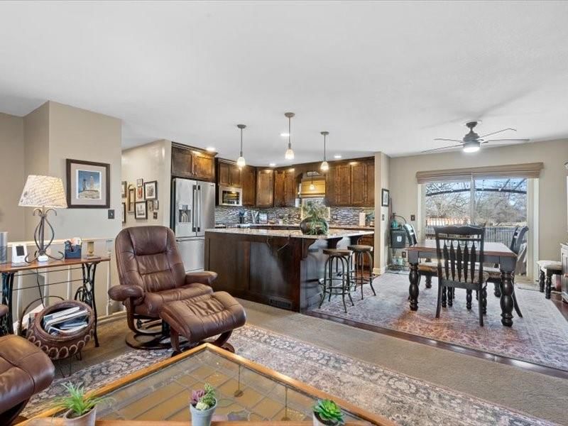 1401 Ada Street — photo 10