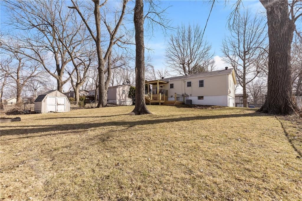1106 NE Columbus Street — photo 16