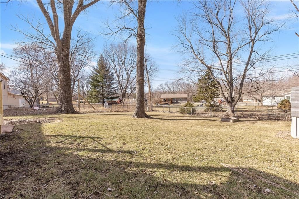 1106 NE Columbus Street — photo 18