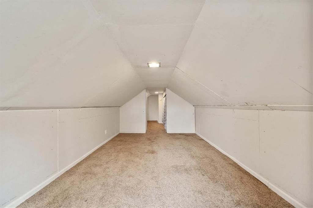 1100 S Park Avenue — photo 12