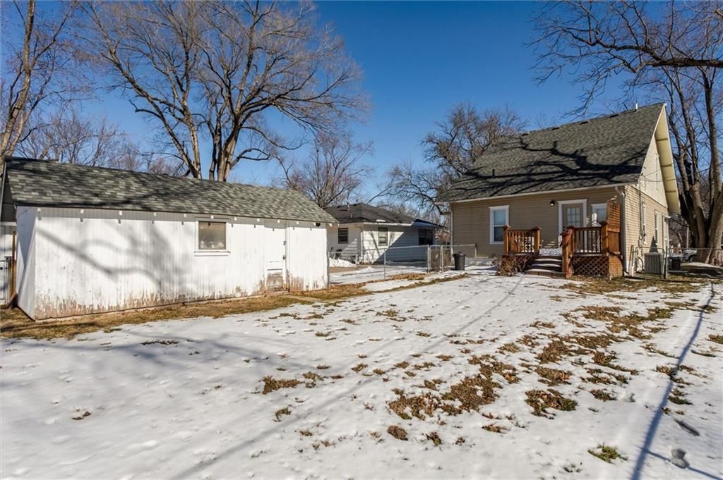 918 S Willow Street — photo 23