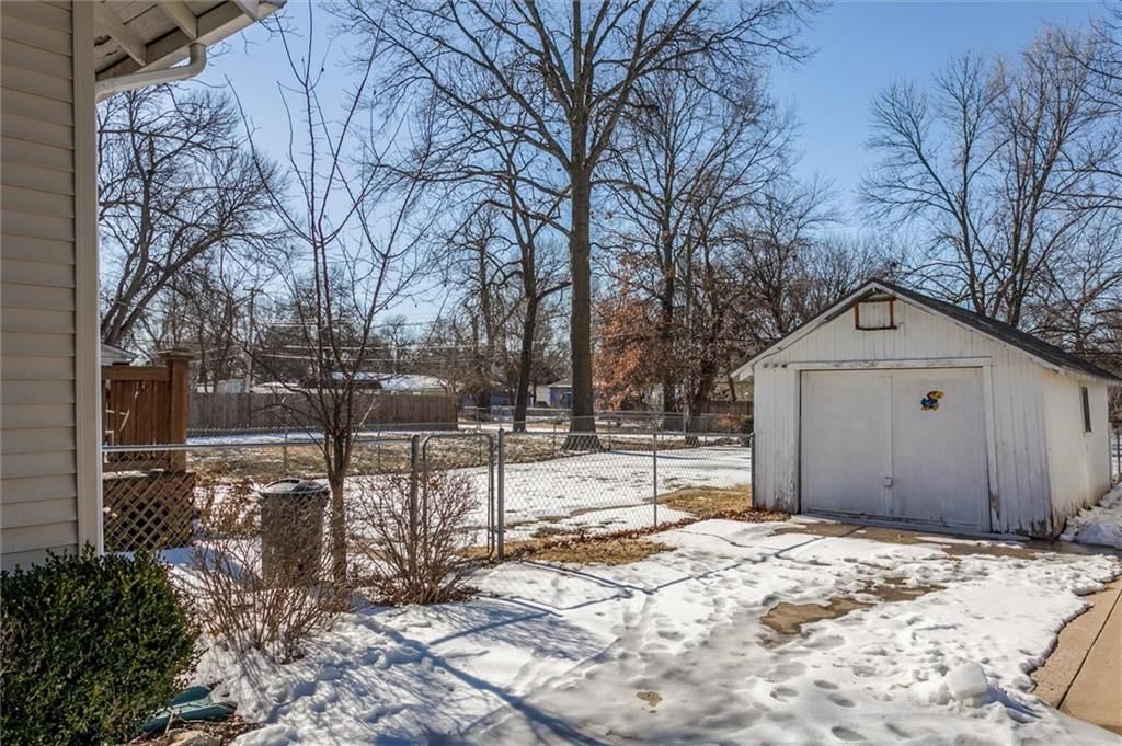 918 S Willow Street — photo 24