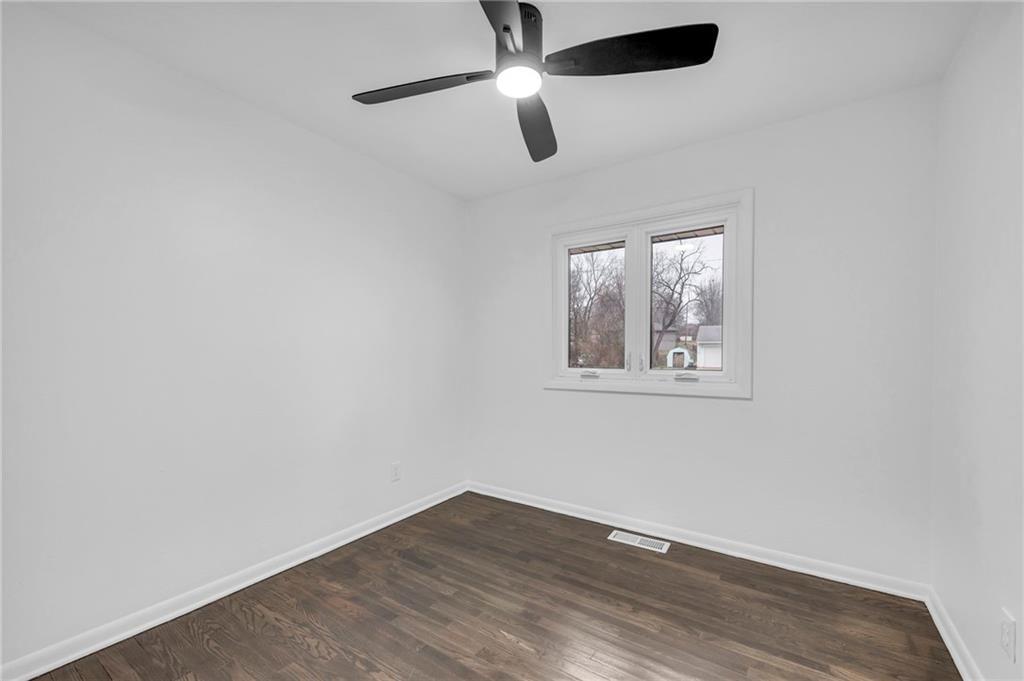 11012 E 50th Terrace — photo 14