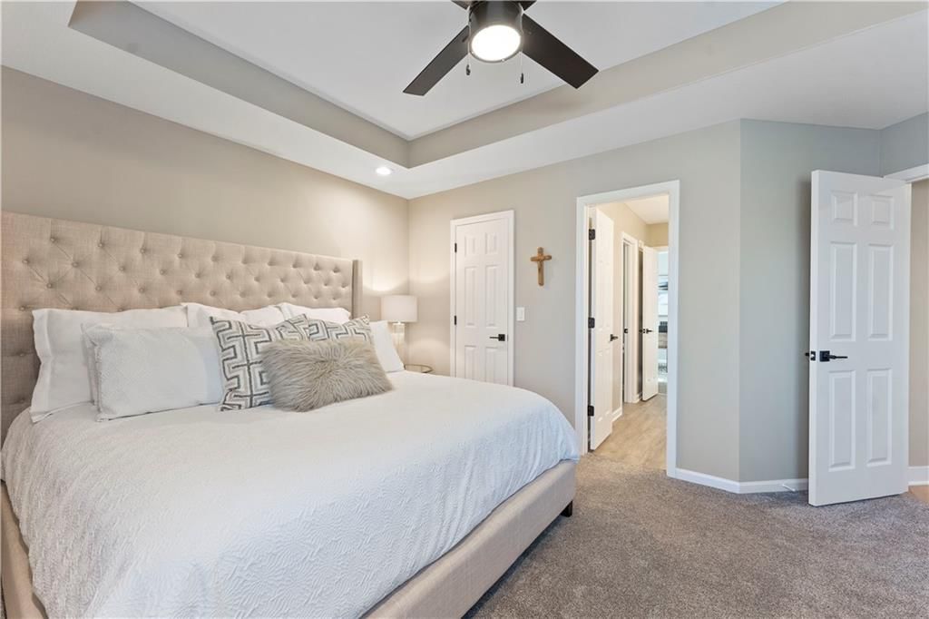 8512 W 142nd Street — photo 33