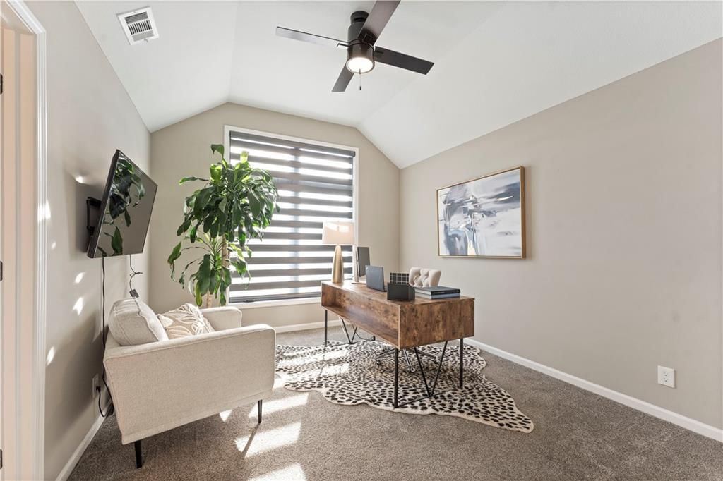 8512 W 142nd Street — photo 35
