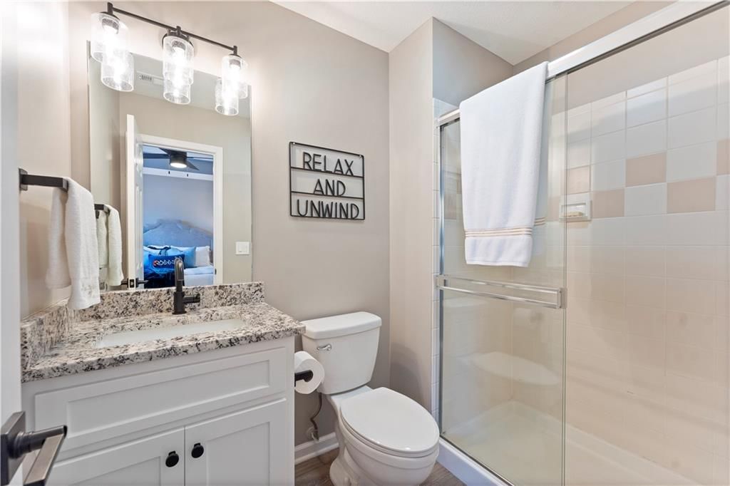 8512 W 142nd Street — photo 39