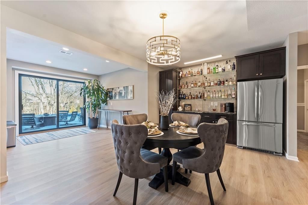 8512 W 142nd Street — photo 44