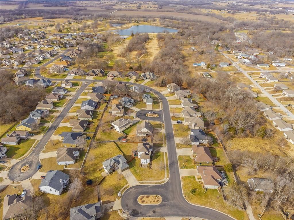 506 Westgate Drive — photo 36