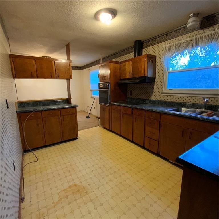 1437 N 75 Drive — photo 15
