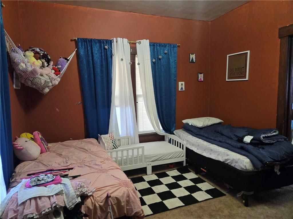218 E 23rd Street — photo 14
