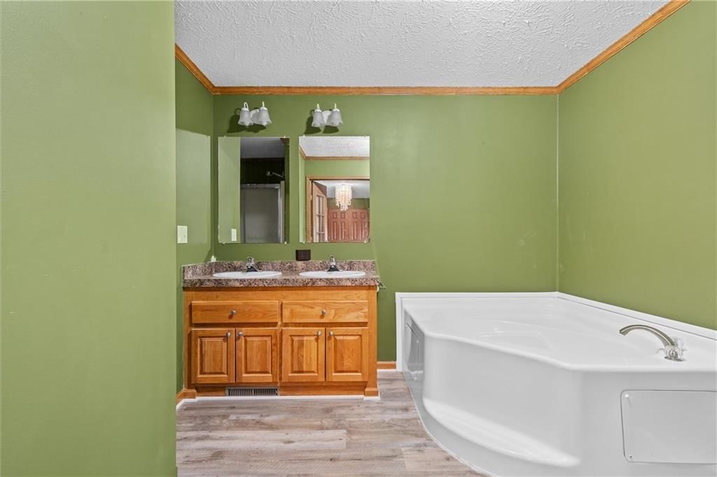 22805 B Highway — photo 30