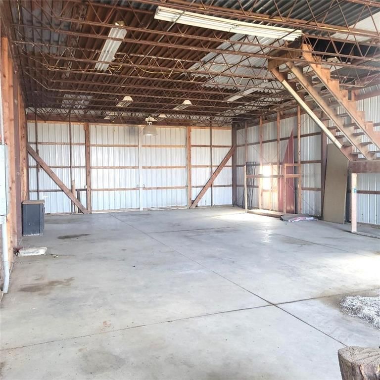 22805 B Highway — photo 38