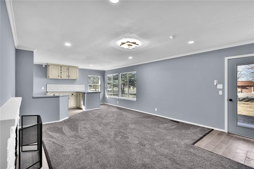 703 S Overlook Drive — photo 5