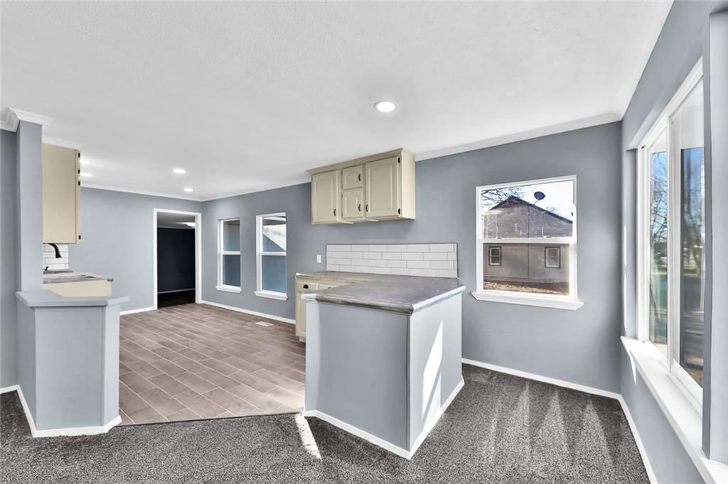 703 S Overlook Drive — photo 6