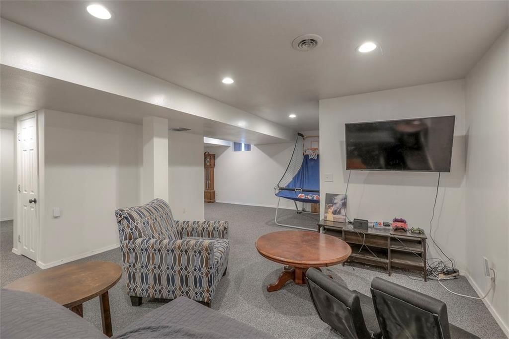 4212 SE Saddlebrook Circle — photo 41