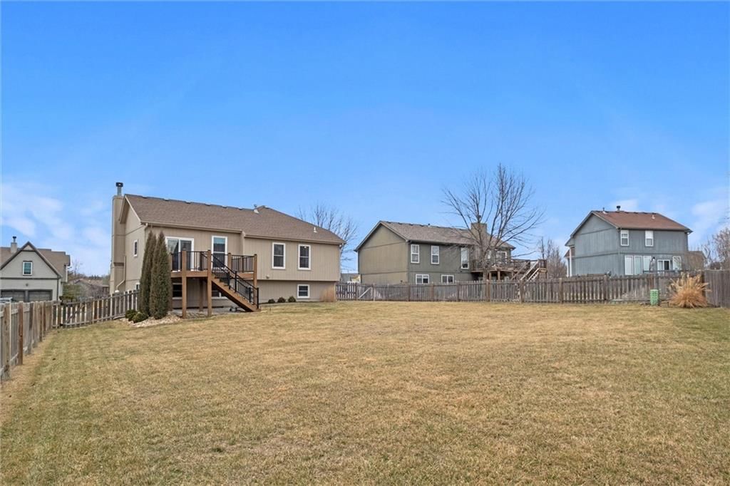 14965 W 154th Street — photo 25