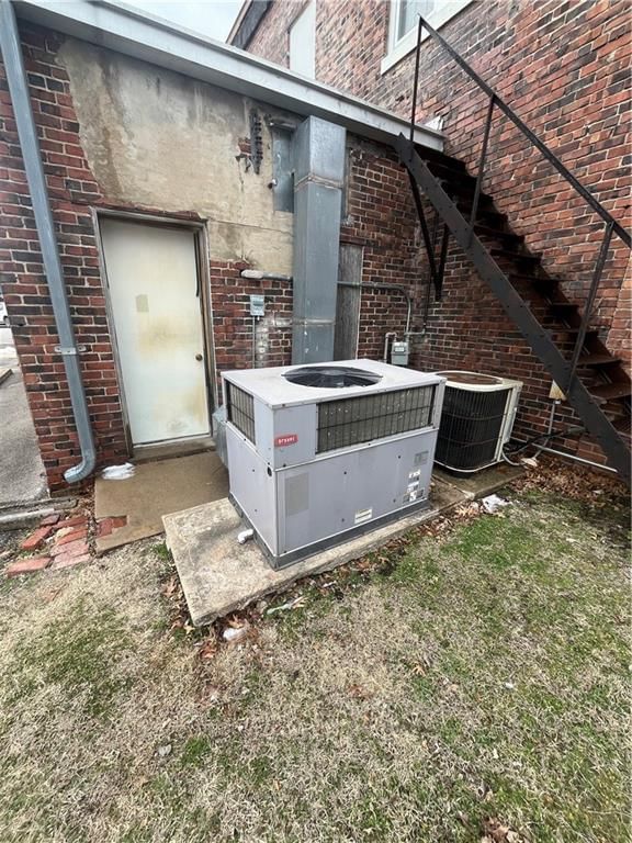 16 N Grant Avenue — photo 14