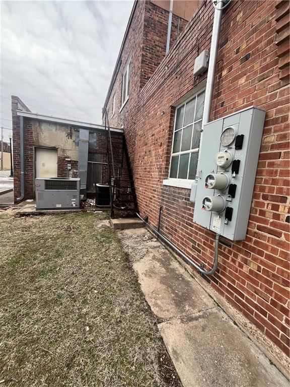 16 N Grant Avenue — photo 15