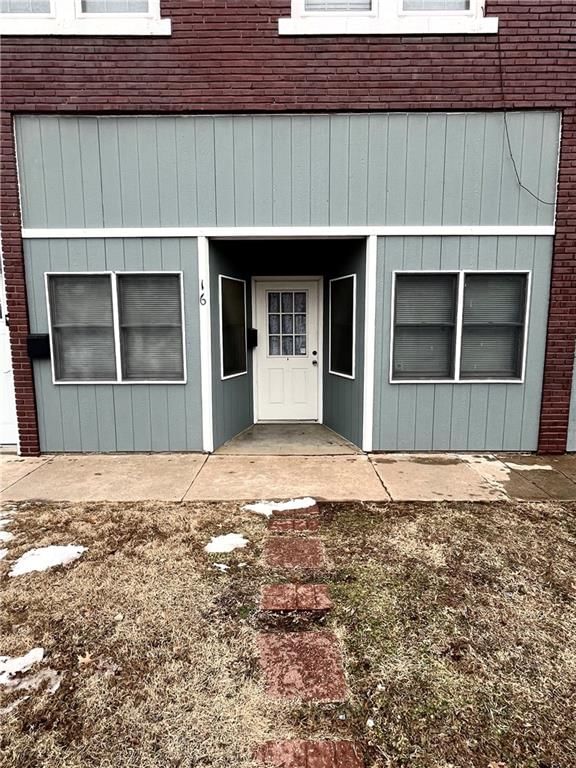 16 N Grant Avenue — photo 17