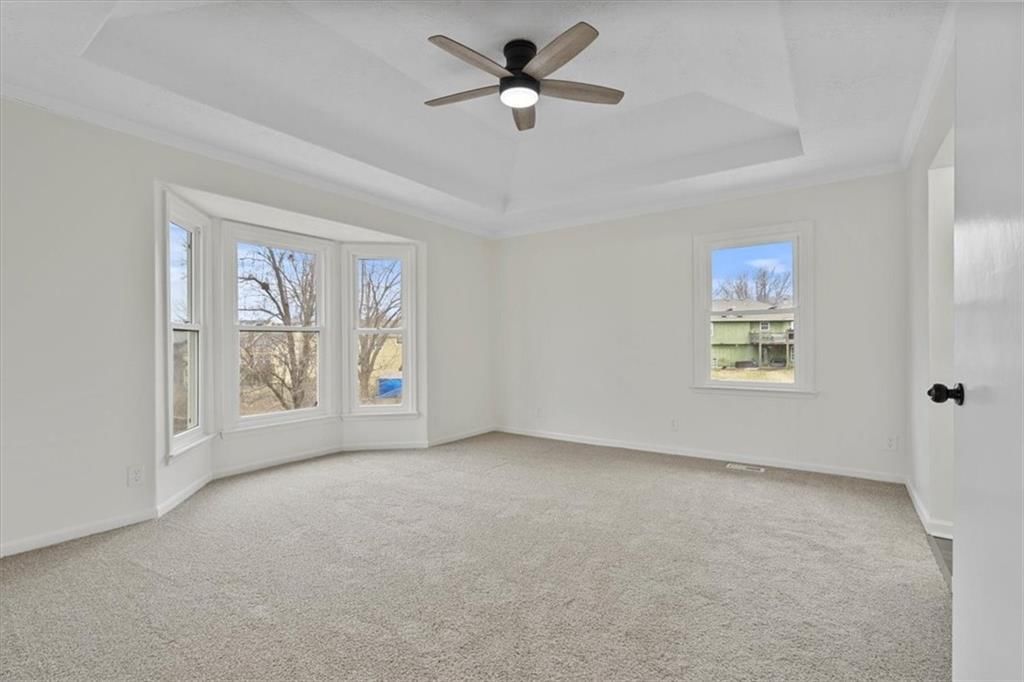 802 Heather Drive — photo 7