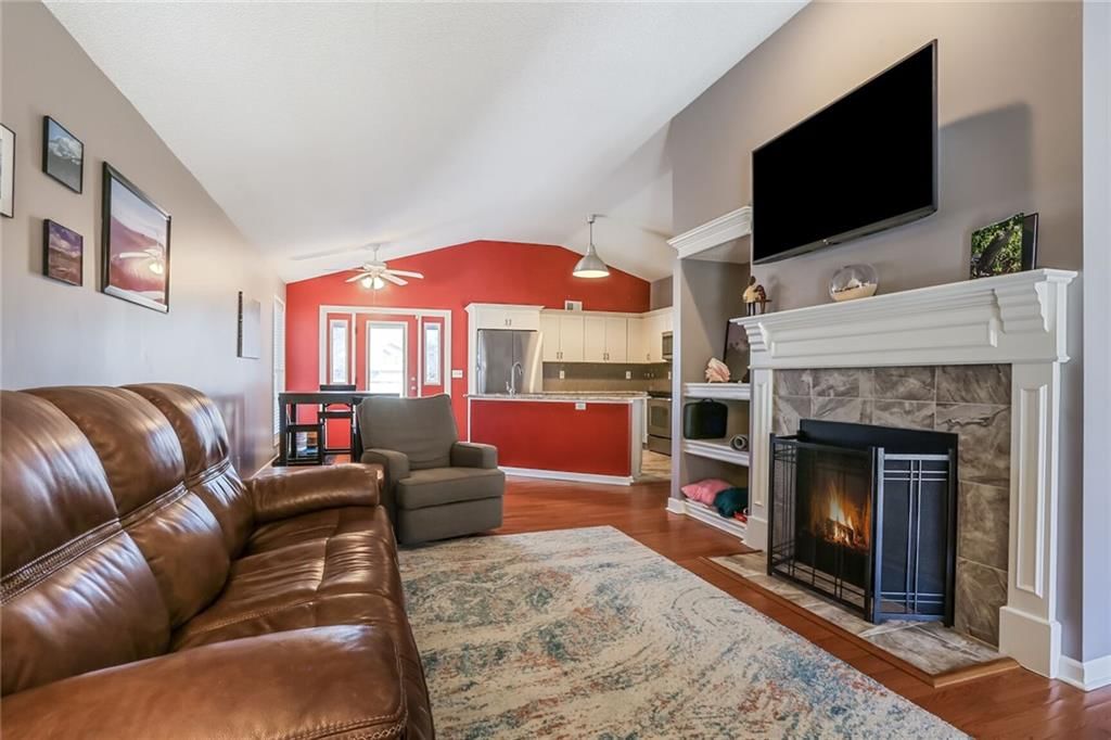 16311 S Central Street — photo 2