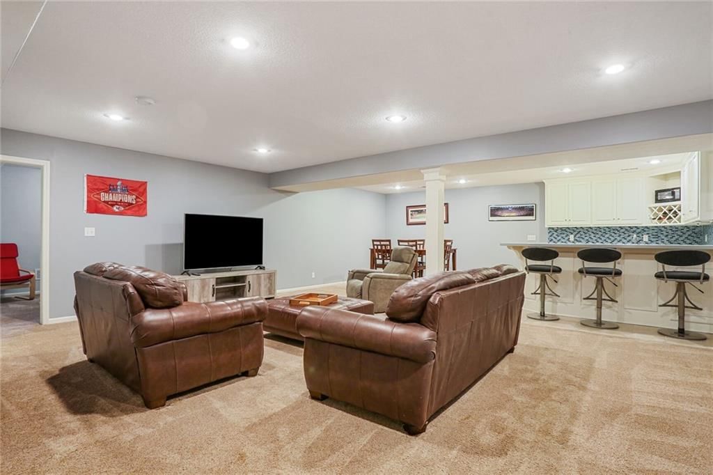 16311 S Central Street — photo 16