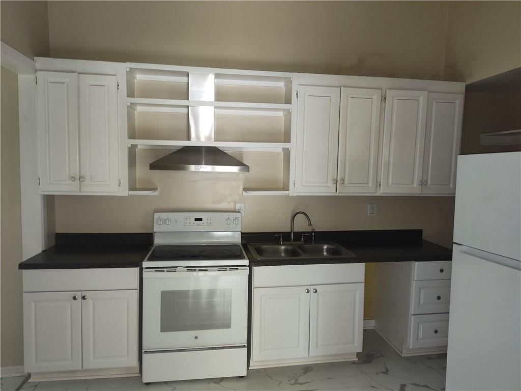 1830 Lister Avenue — photo 6