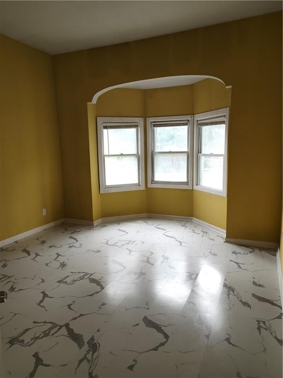 1830 Lister Avenue — photo 9