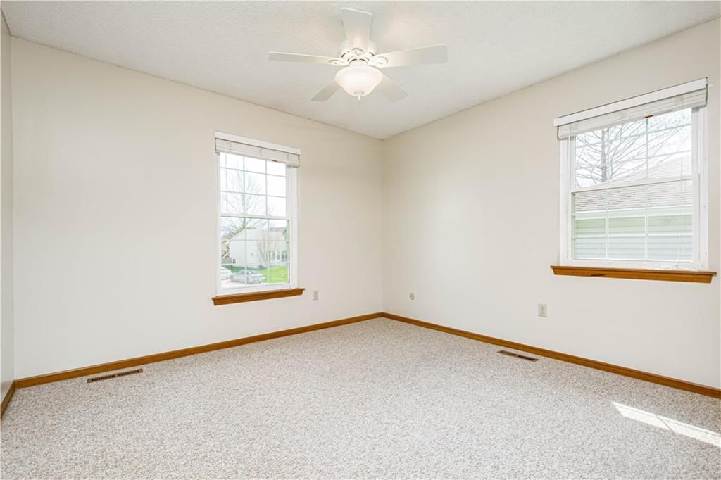 4928 Peck Avenue — photo 14