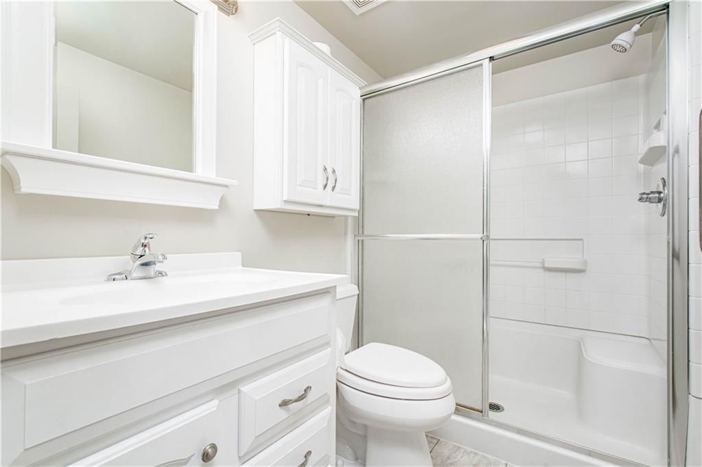 4928 Peck Avenue — photo 17